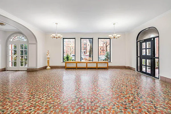 Rented by Poljan Properties Inc. | media 21