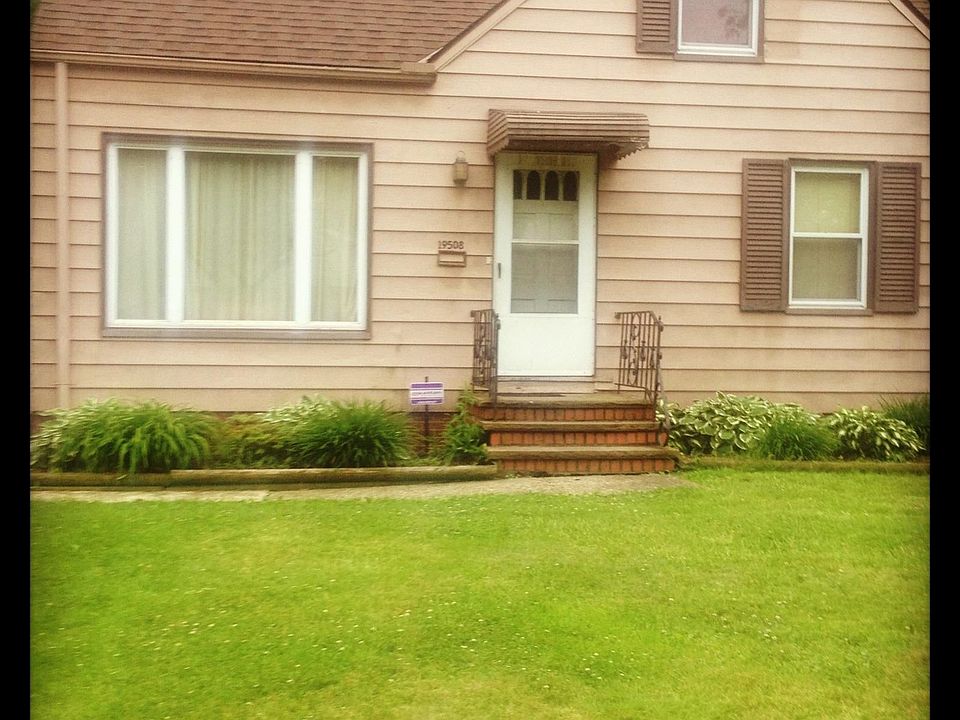 1st image of 19508 Sunset Dr