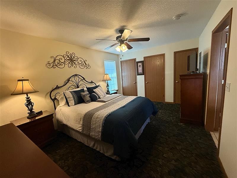 2220 E. 8th Street, Joplin Mo #E
