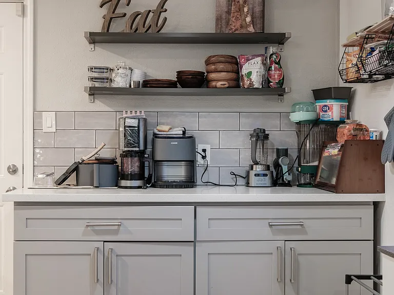 604 Potomac Ave #4 — Photo 7