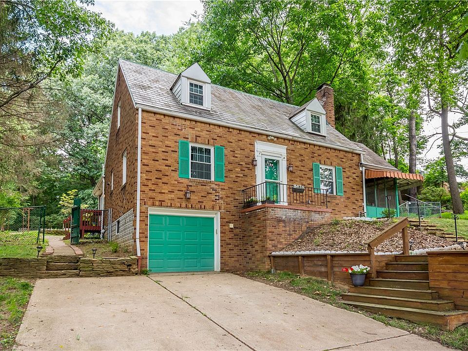 1st image of 150 Elm Rd