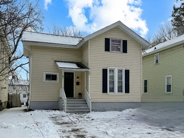 67 Elm St, Ilion, NY 13357