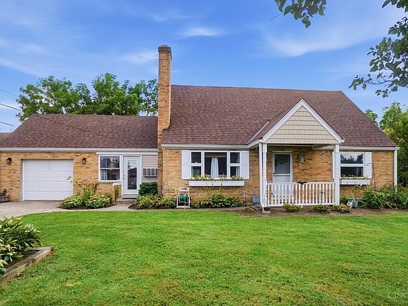 4th image of 5585 Springdale Rd