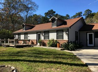 510 Cherokee Dr, Montgomery, TX 77316