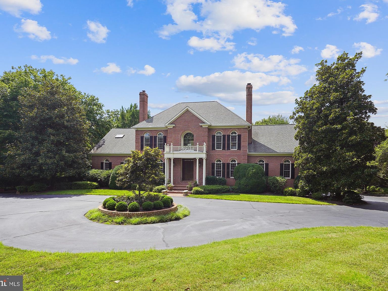 601 Deerfield Pond Ct, Great Falls, VA 22066 Zillow