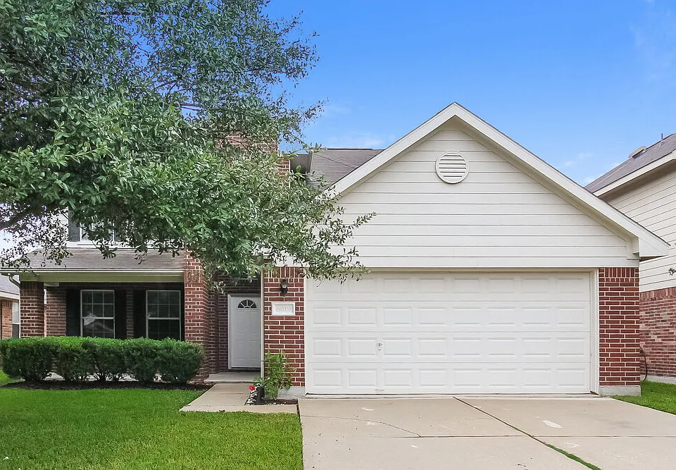 6619 Rockwall Trail Dr