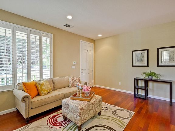 5th image of 1855 Silk Wood Ln