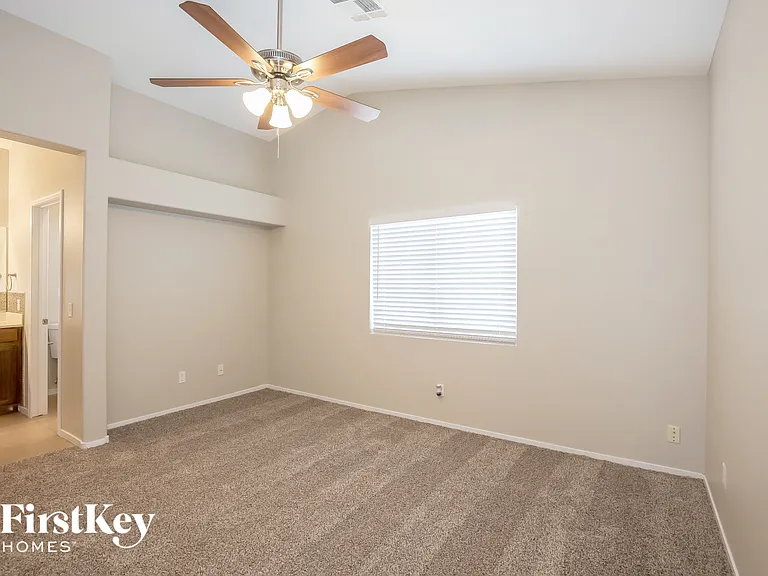 5313 Fall Meadows Ave — Photo 9