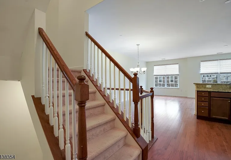 308 Rotando Way — Photo 6