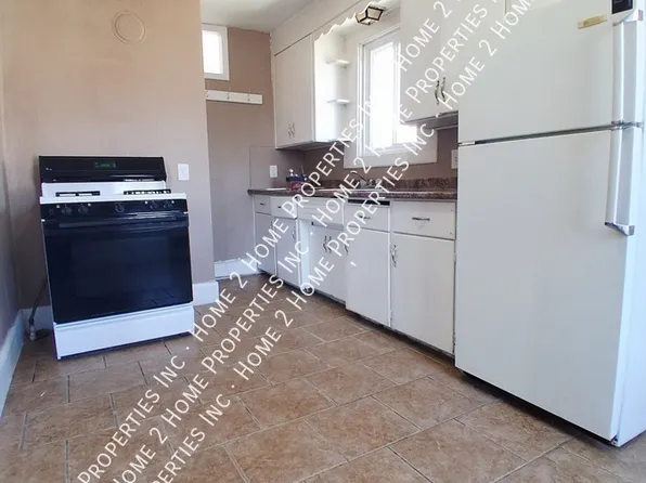 261 Curry Ave, Windsor, ON N9B 2B4