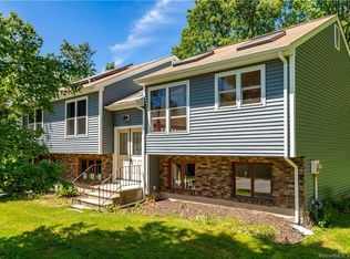 54 Harvard Pl, Bristol, CT 06010