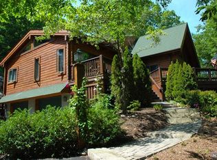 1960 Clinton Rd, Hewitt, NJ 07421