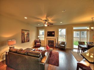 63253 NW Newhall Pl, Bend, OR 97703