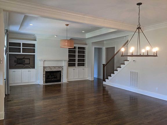 4th image of 1559 Fleetwood Dr