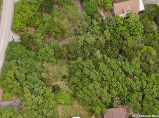 1437 Trailridge Dr, Canyon Lake, TX 78133