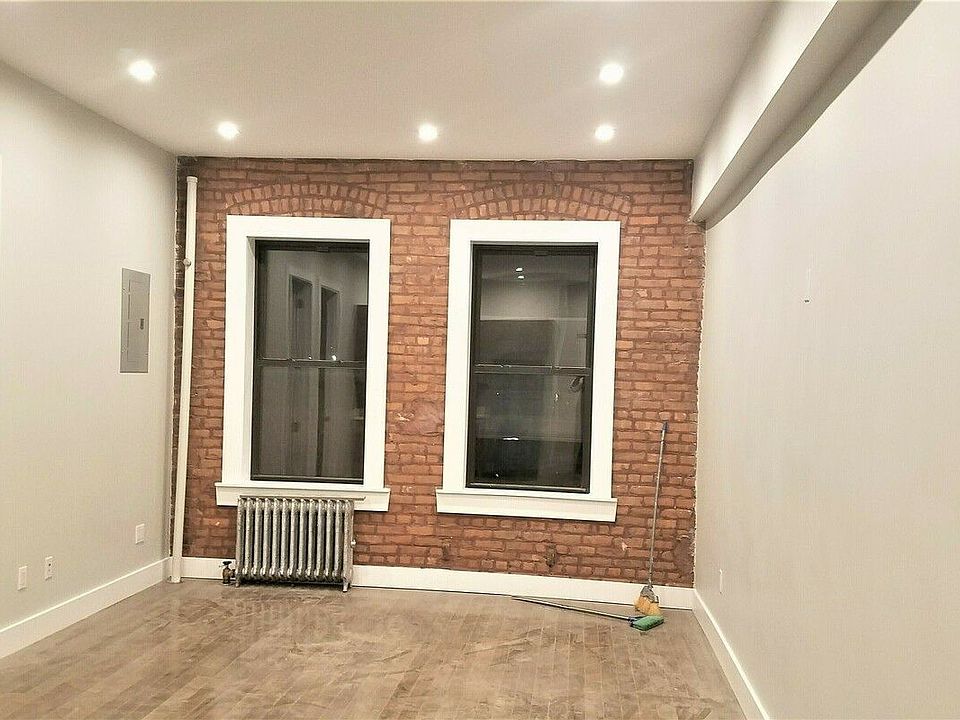 1st image of 699 Willoughby Ave #4H