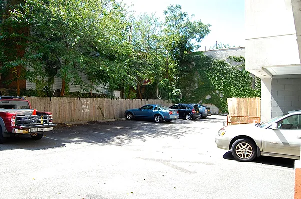 Rented by Resimplefy | media 24