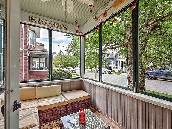 4th image of 24 Hussey St