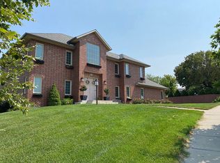 3720 SW Cobblestone Pl, Topeka, KS 66610