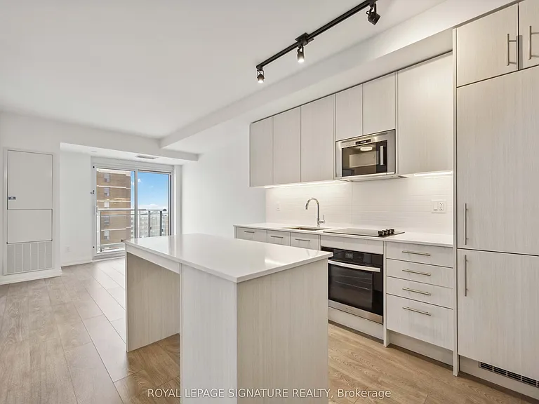286 Main St #2405 — Photo 5