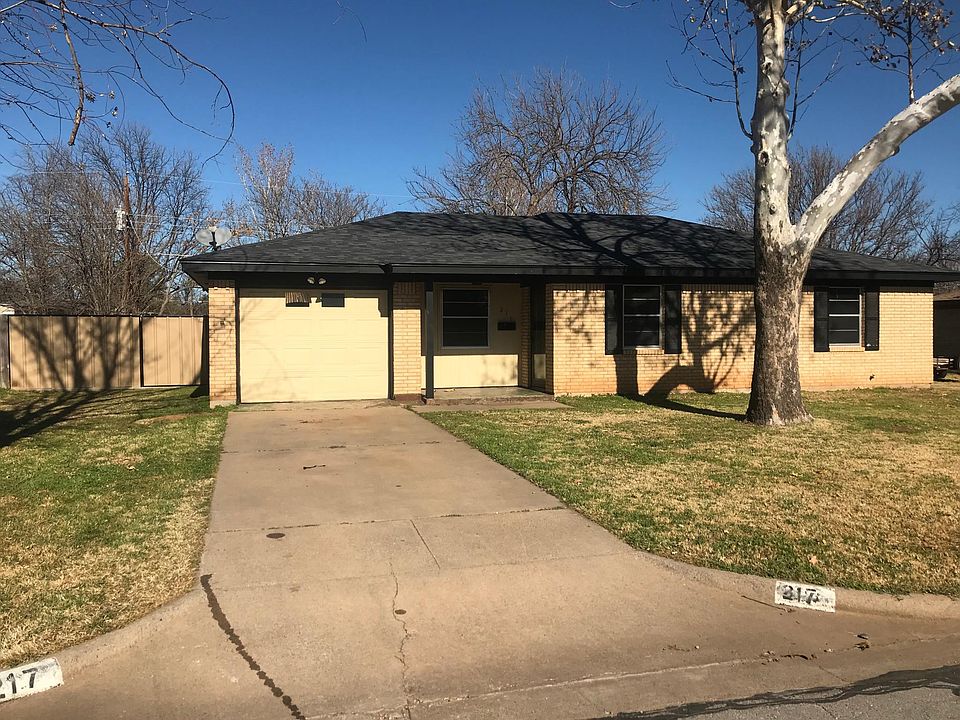 1st image of 217 Dogwood Ln
