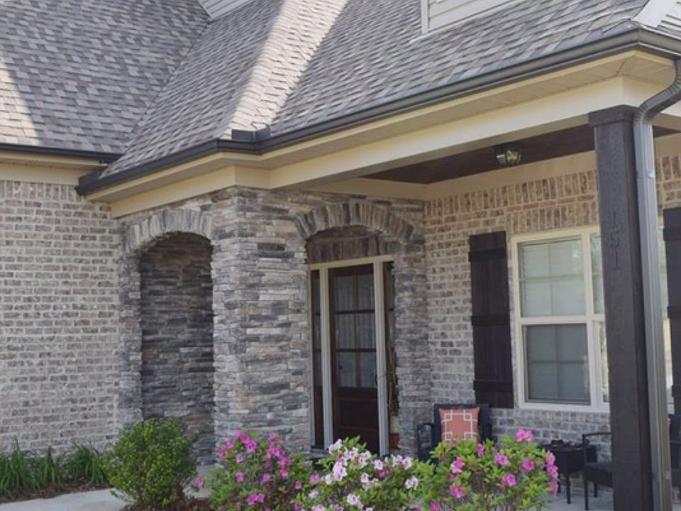 1st image of 151 Lakes Dr S