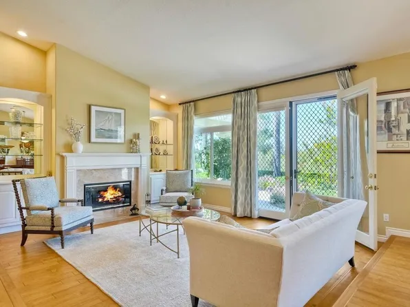 1336 Lupine Hills Dr, Vista, CA 92081