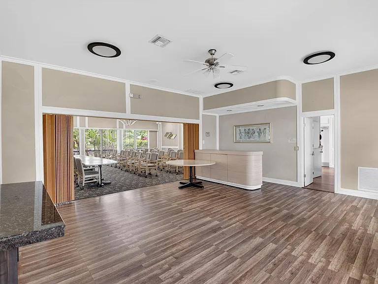 9299 Vista Del Lago #16D — Photo 29