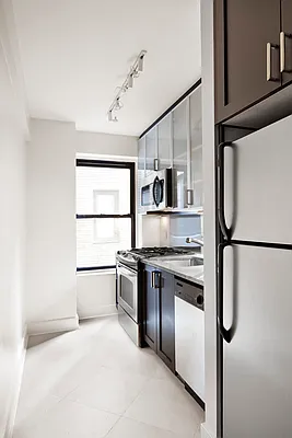 Rented by Brown Harris Stevens | media 6