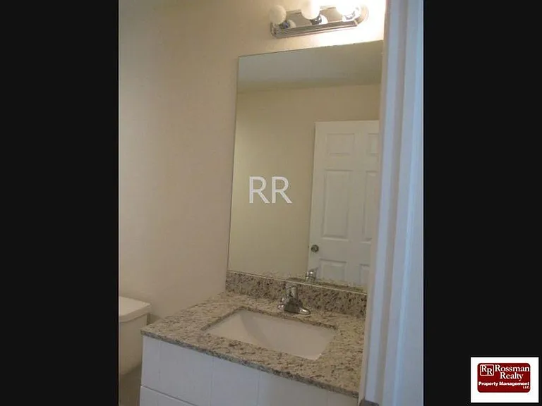 524 SE 6th Ter — Photo 16