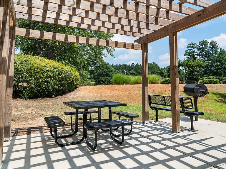 Durant at Sugarloaf Apartment Homes — Photo 9