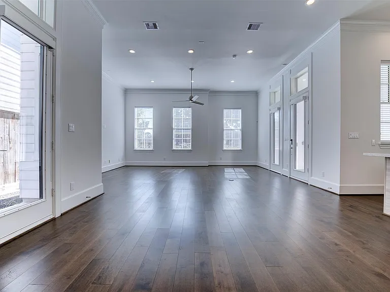 4947 Rusk St — Photo 35