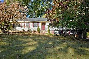 1st image of 2801 Dellinger Dr