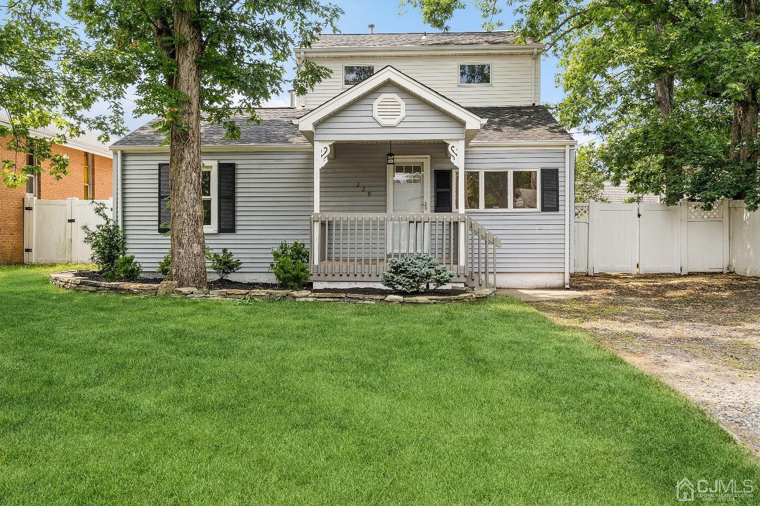 229 Park Ave, Old Bridge, NJ 08857 MLS 2401093R Zillow