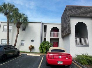 3143 28th Ave N APT 203, Saint Petersburg, FL 33713