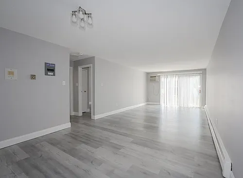 1 Pembroke Dr #19 Photo 1