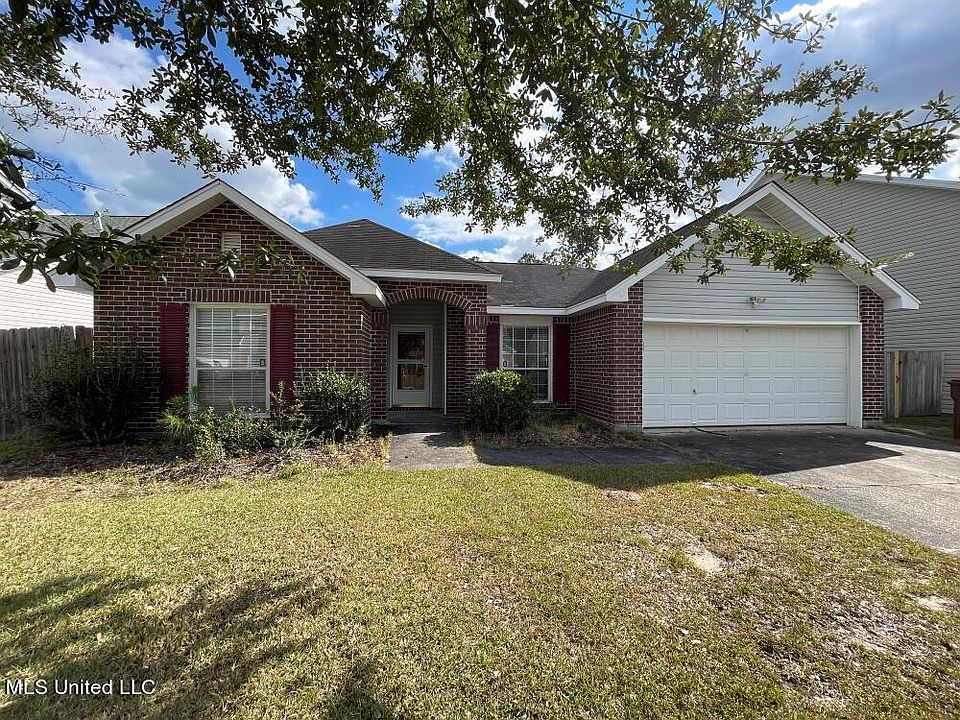 1st image of 11212 Cypress Bayou Dr
