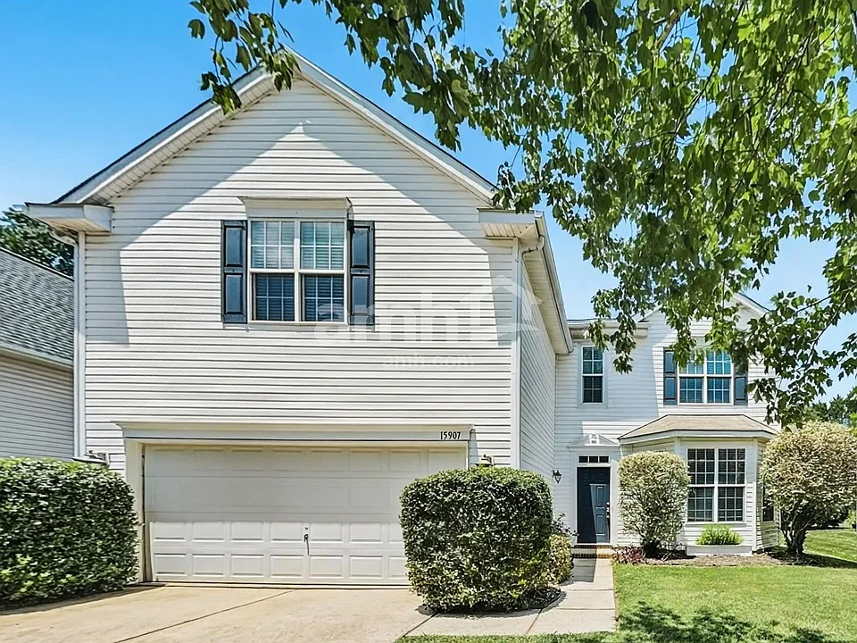 15907 Circlegreen Dr