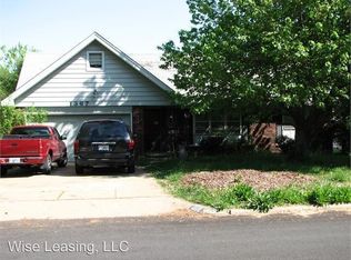1367 E Woodland St, Springfield, MO 65804