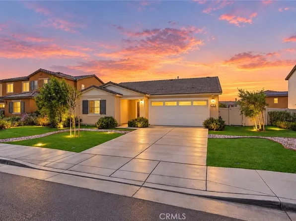 246 Scarlet Oak Ln, San Jacinto, CA 92583