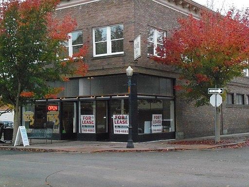 1st image of 123 N Tower Ave