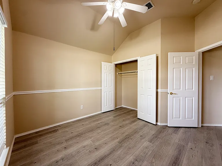 6000 Arlington Dr — Photo 33