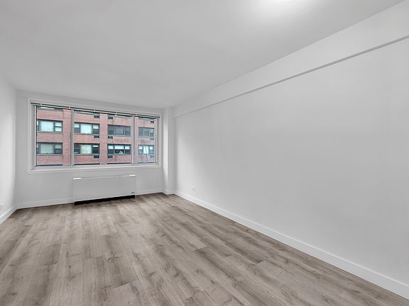 4th image of 340 E 51st St APT 5F