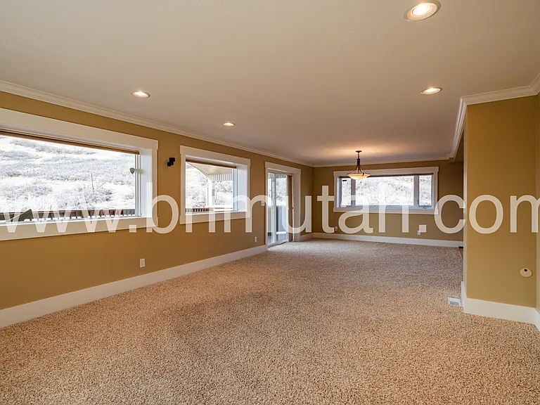 105 N Young Oak Rd — Photo 9