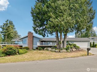 5925 94th Street SW, Mukilteo, WA 98275
