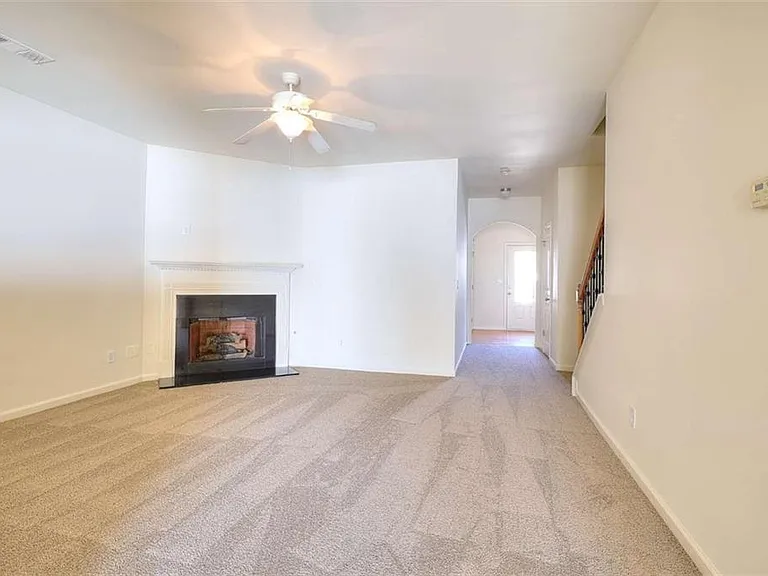 2658 Avanti Way — Photo 7
