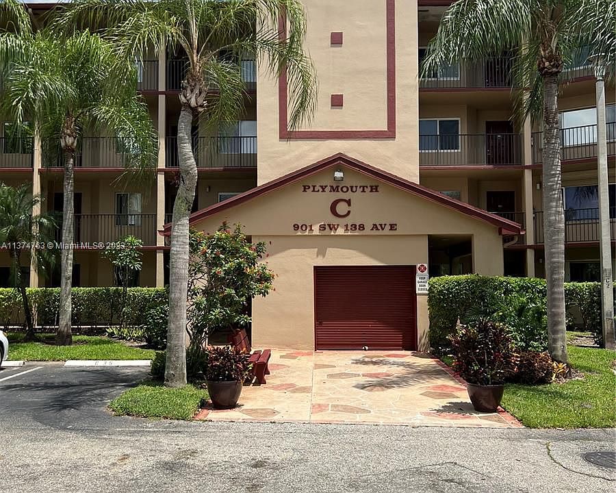 1st image of 901 SW 138th Ave APT 206C