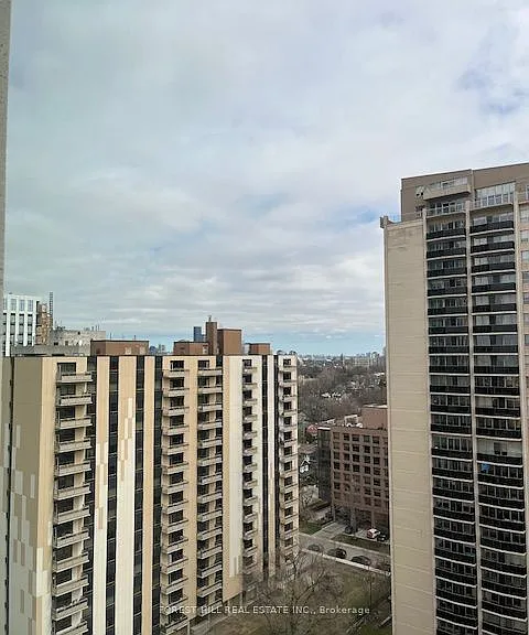 310 Tweedsmuir Ave #1706 — Photo 20