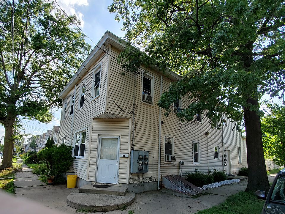 1055 Indiana Ave