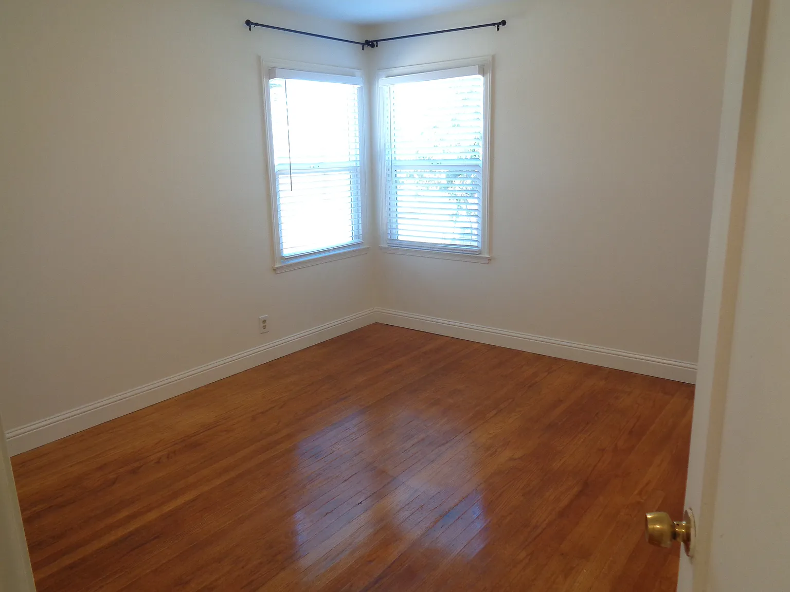 4 bed, 1781 sqft, $4,900 — Photo 4